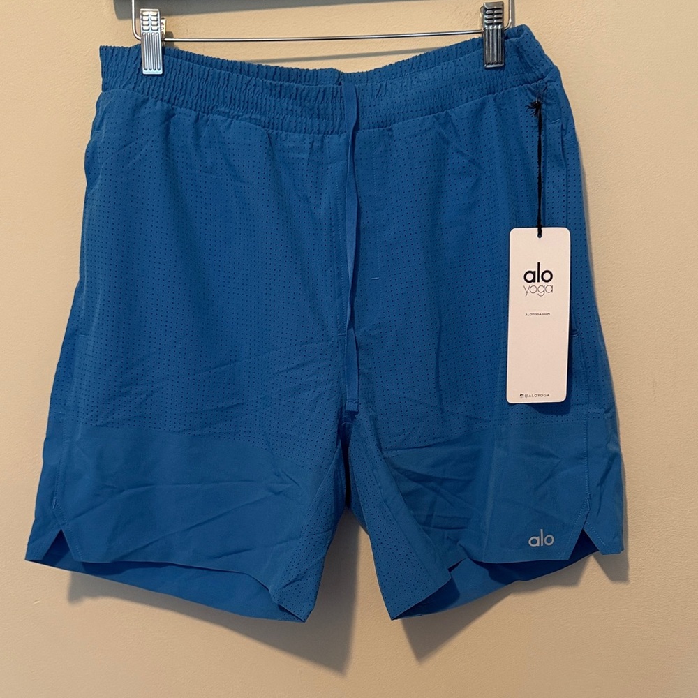 ALO Yoga Men's Traction Primary Blue Athletic Shorts